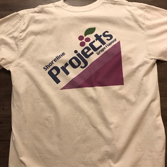 Shoreline projects T-shirt! grape flavor 🧡✨ - Picture 1 of 3
